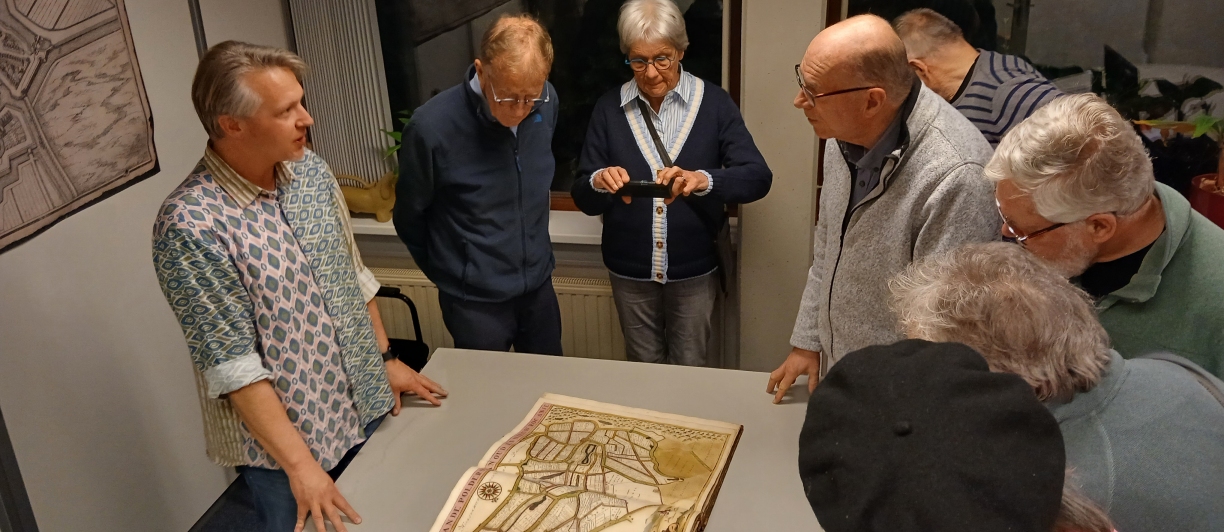 Presentatie van het Caartboeck van Voorne
